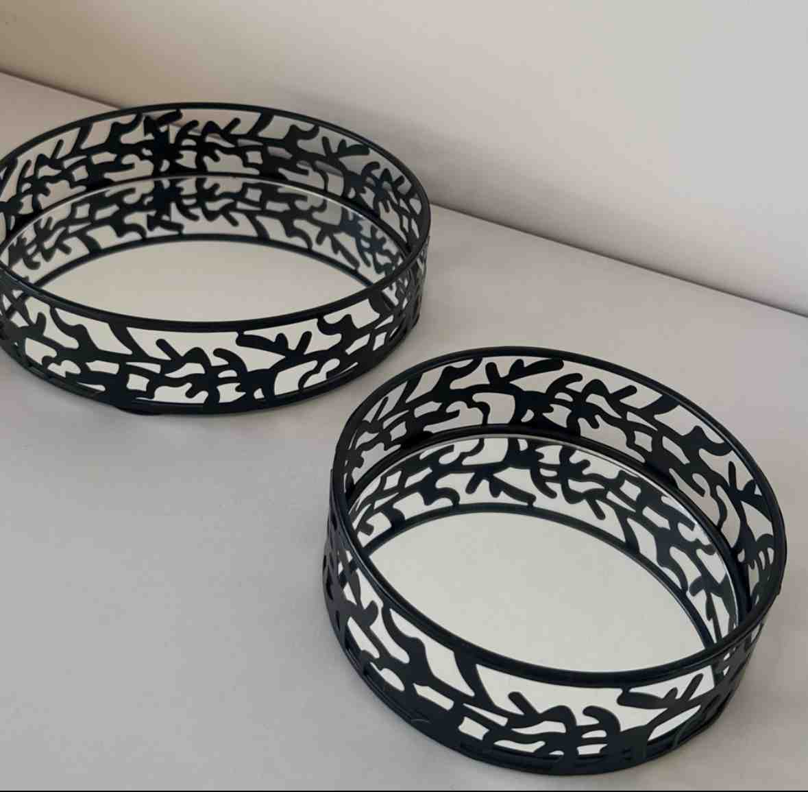 SET BANDEJA REDONDAS NEGRA X 2 