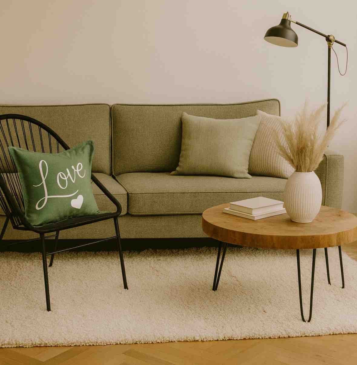 ALMOHADON COMPLETO LOVE VERDE 40X40CM