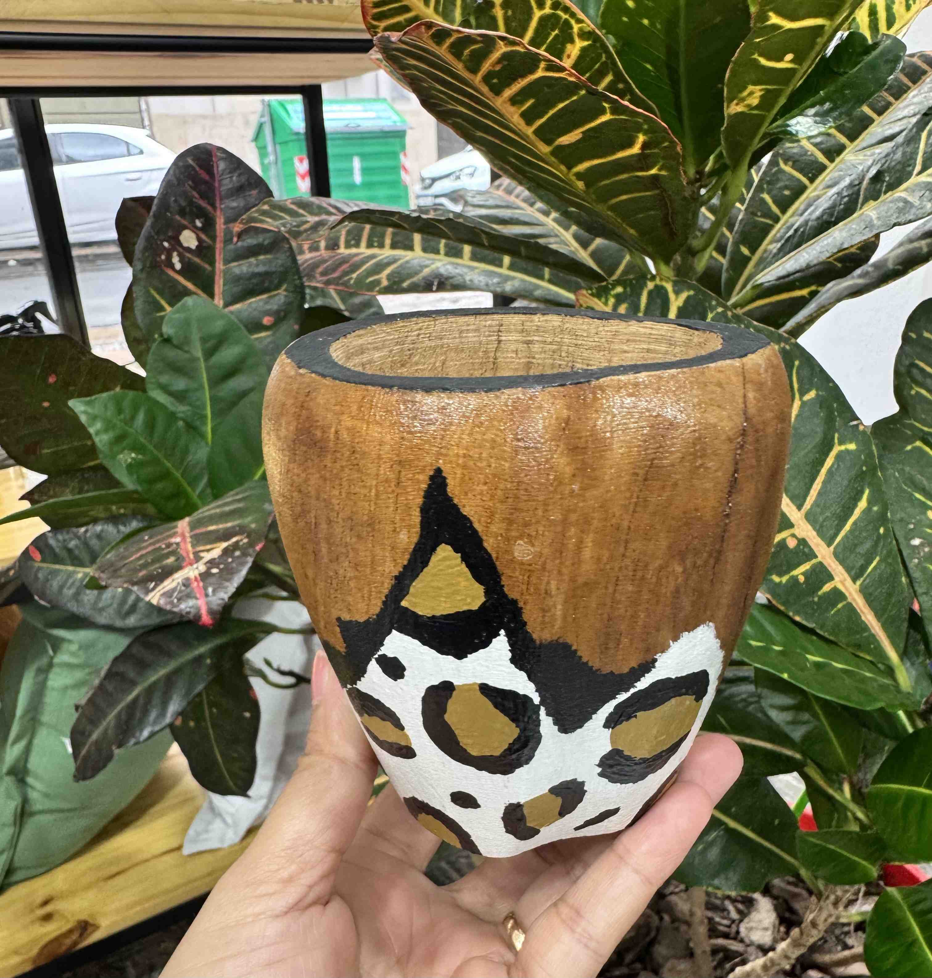 MATE RANCHERO ALGARROBO CON DETALLES ANIMAL