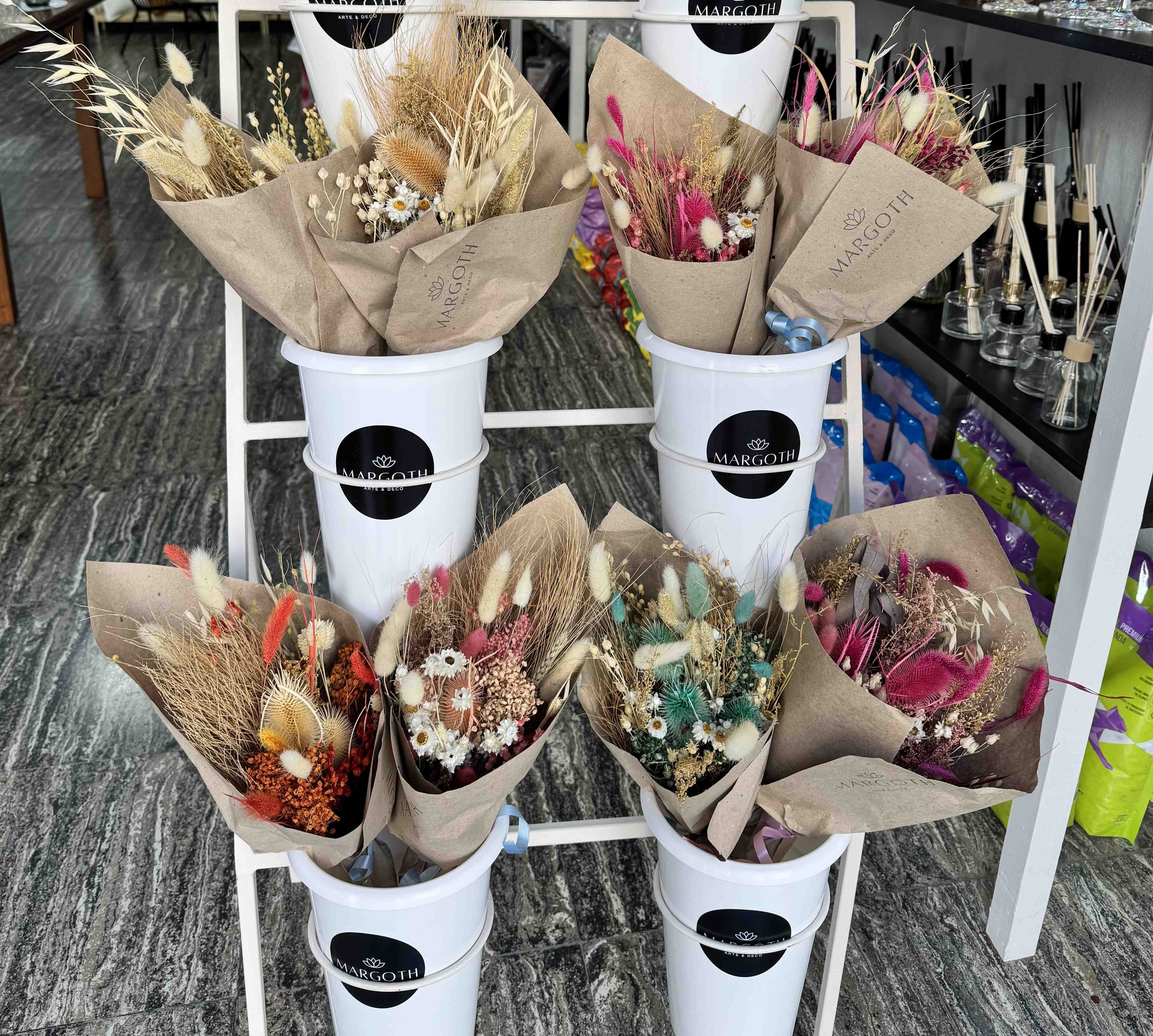 RAMOS FLORES SECA CONSULTAR COLORES