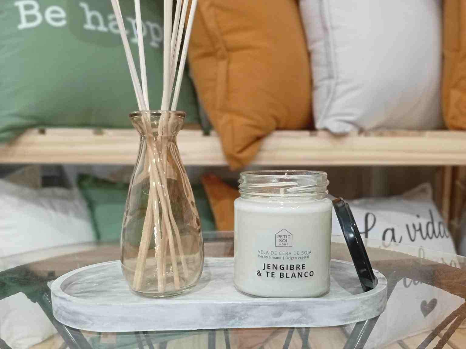 VELA KENIA JENGIBRE Y TE BLANCO